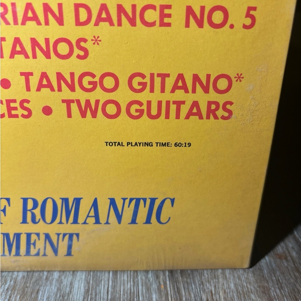 101 Strings Vinyl Record Set - Picture 8 of 9